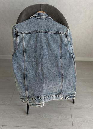 Коттоновая (джинсовая) мужская куртка бренда colin's8 фото