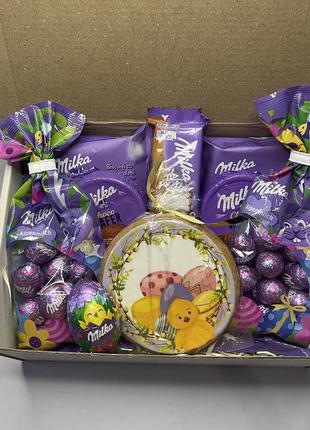 Пасхальный подарочный бокс с сладостями milka на пасху2 фото