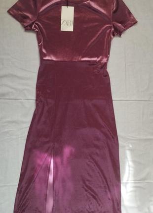 Оксамитова сукня міді з розрізом спереду6 фото
