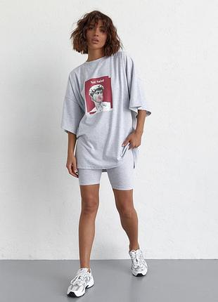 Жіночий костюм з футболкою oversize та велосипедками