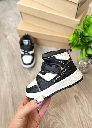 Красивые черно-белые хайтопы