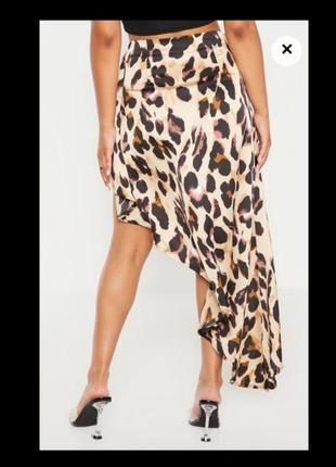 Атласная легкая юбка с леопардовым принтом5 фото