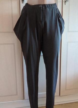 Стильные брюки из тонкой шерсти от liu jo.3 фото