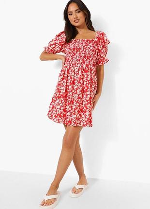 Новое! платье в цветочный принт boohoo