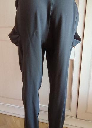 Стильные брюки из тонкой шерсти от liu jo.5 фото
