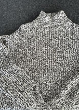Базовый свитер2 фото