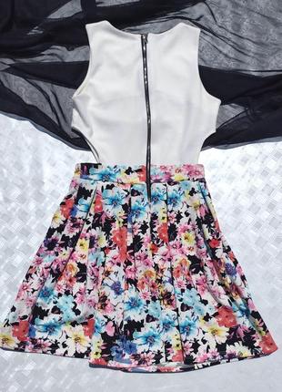 Квіткове плаття італія з вирізами на талії5 фото