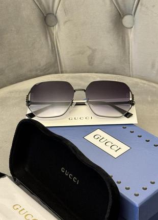 Черные солнцезащитные очки gucci полный комплект3 фото