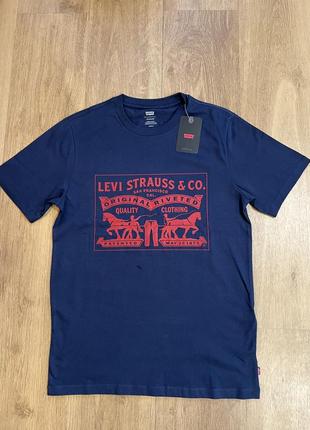 Новая мужская футболка levis размер s10 фото