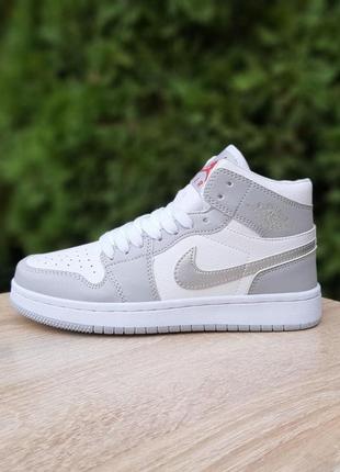 Nike air jordan 1 mid білі з сірим срібляста кома  ods20659