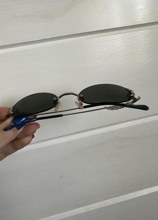 Сонцезахисні окуляри mcm4 фото