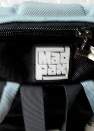 Крутий стильний сірий футуристичний рюкзак бренда madpax5 фото