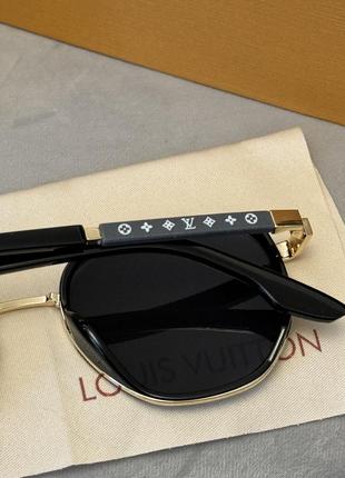 Солнцезащитные черные очки louis vuitton золотая оправа7 фото