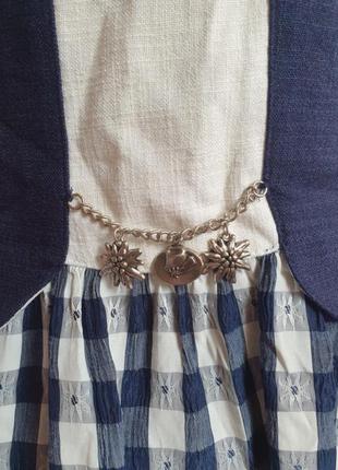 Баварское льняное платье с украшениями2 фото