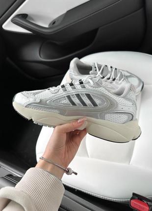 Женские кроссовки adidas wochenende New