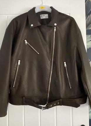Лимитированная очень крутая коричневая косухая куртка кожаная biker jacket rita ora primark