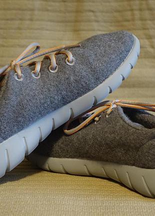 Фирменные серые чисто шерстяные беговые кроссовки giesswein merino runners австрия 39 р.