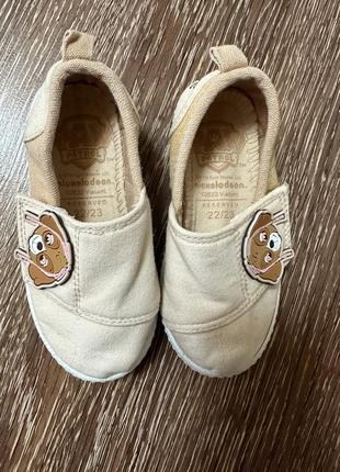 Кеди reserved мокасини не zara