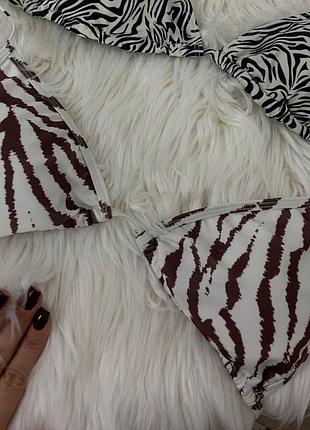 Зебровий ліф від купальника