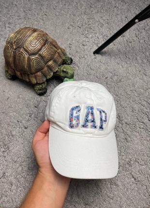 Кепка gap