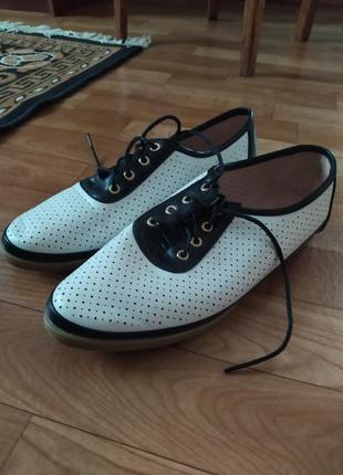 Продам мокасіни