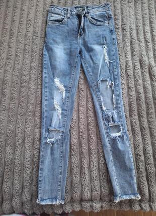Джинси скіні, на літо 34 р