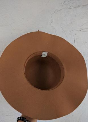 Крипущенная шляпа федора