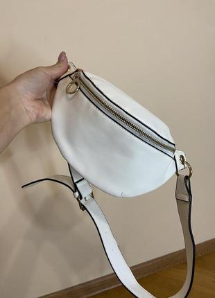 Бананка stradivarius