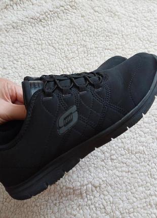 Кросівки skechers