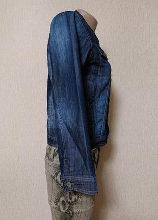 Стильная женская джинсовая куртка scateboard4 фото