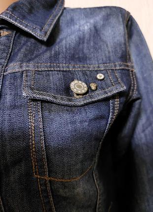 Стильная женская джинсовая куртка scateboard5 фото