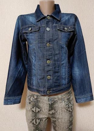 Стильная женская джинсовая куртка scateboard2 фото