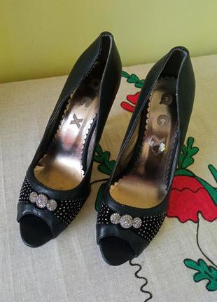 Женская обувь/ туфли черные на каблуке 🖤 39/40 размер, стелька 25 см2 фото