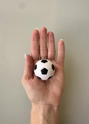 Футбольный резиновый мяч для настольного футбола