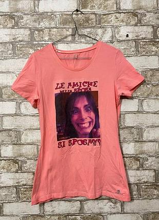 Женская футболка размер указан s