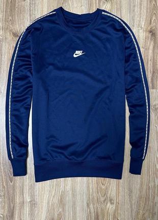 Кофта от фирмы nike1 фото