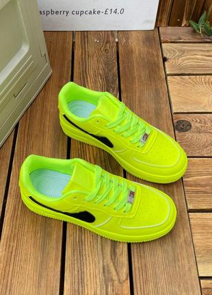 Кроссовки 36-44 р.р. 2 цвета