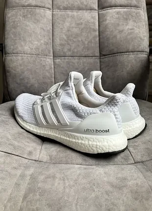 Кросівки adidas 41 р. гарний стан устилка 26,5