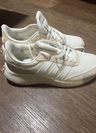 Кросівки жіночі symbol adidas run 70s 26,5 см