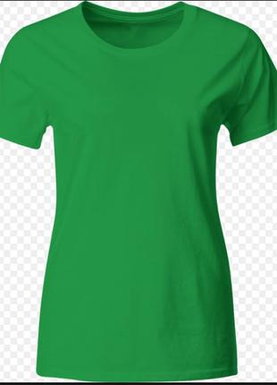 Довга зелена футболка