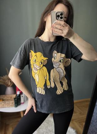 Серая футболка disney lion king7 фото