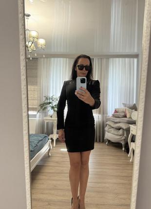 Сукня жіноча