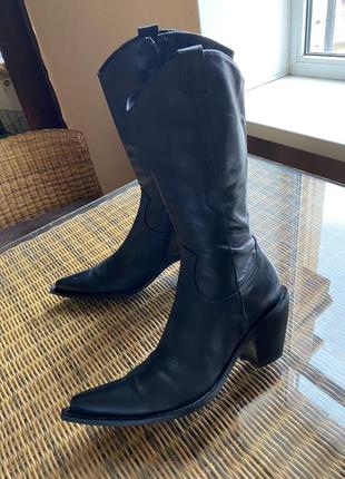 Шкіряні чоботи на підборах bata made in italy оригінал