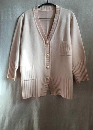 Теплий кардиган з вовною мериноса