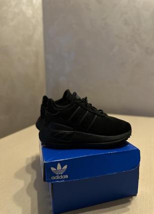 Дитячі кросівки adidas4 фото