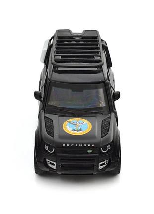 Автомодель серії «шеврони героїв» land rover defender 110 «гур мо» 250364m 5