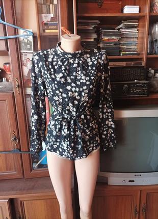 Блузка з поясом чорно-біла street one 36 eur