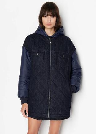 Жіноча куртка armani exchange