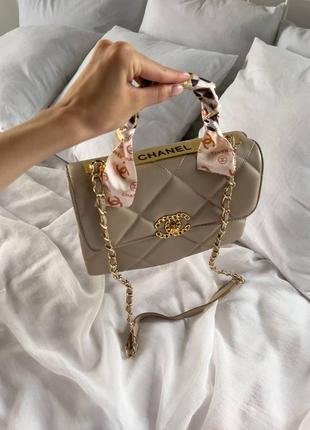 Женская сумка chanel beige4 фото