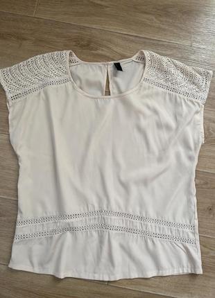 Блуза бежевая с кружевым vero moda